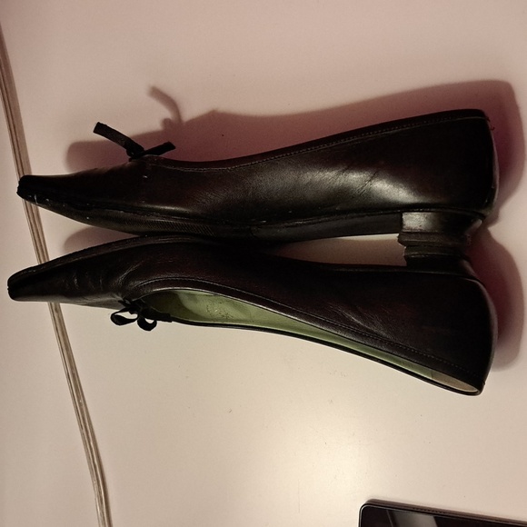 Prada Black Leather Flats with Bow - Picture 6 of 16